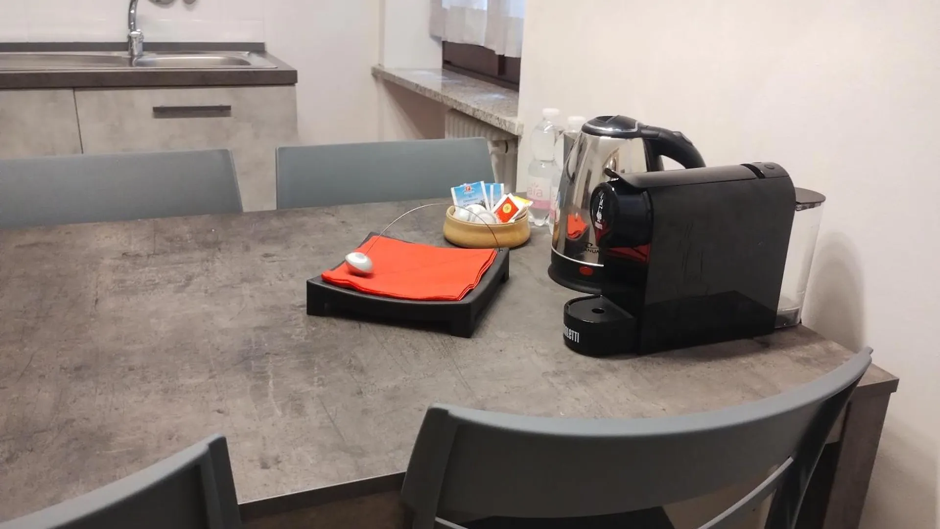 I Portici - Bergamo Apartment بيت للعطل